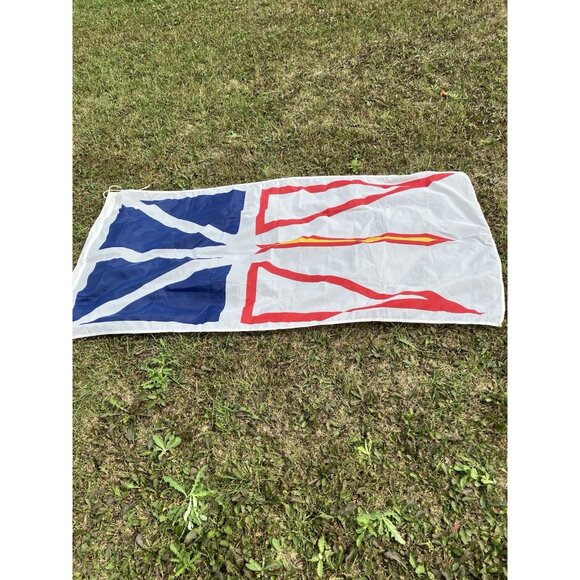 Vintage Canadian Provincial/Territorial Flag - Newfoundland and Labrador - Picture 2 of 7